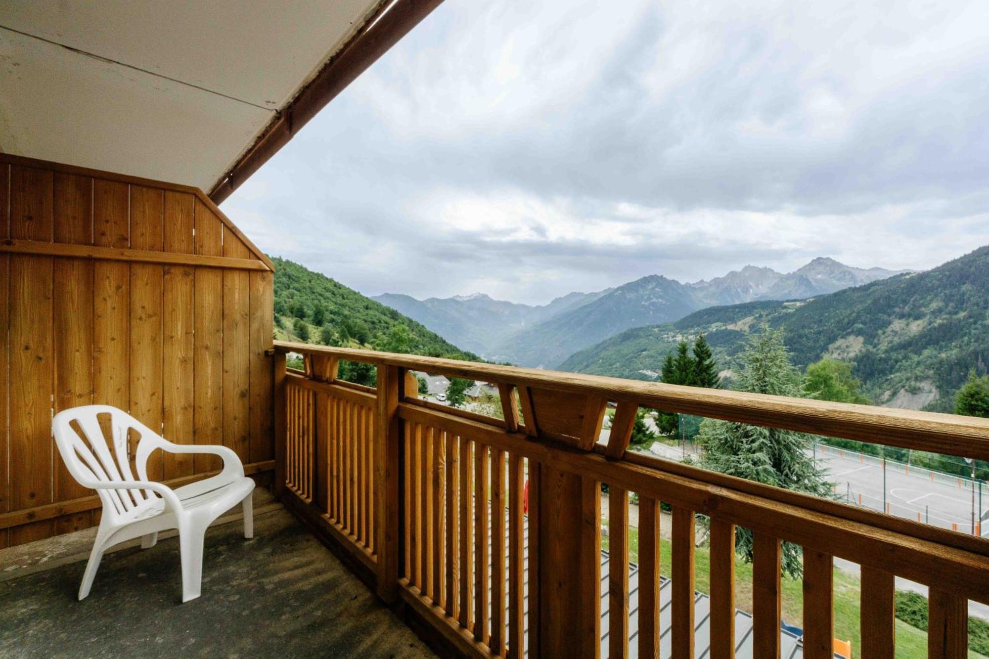 Village Vacances Atc Routes Du Monde Saint-François-Longchamp Eksteriør bilde