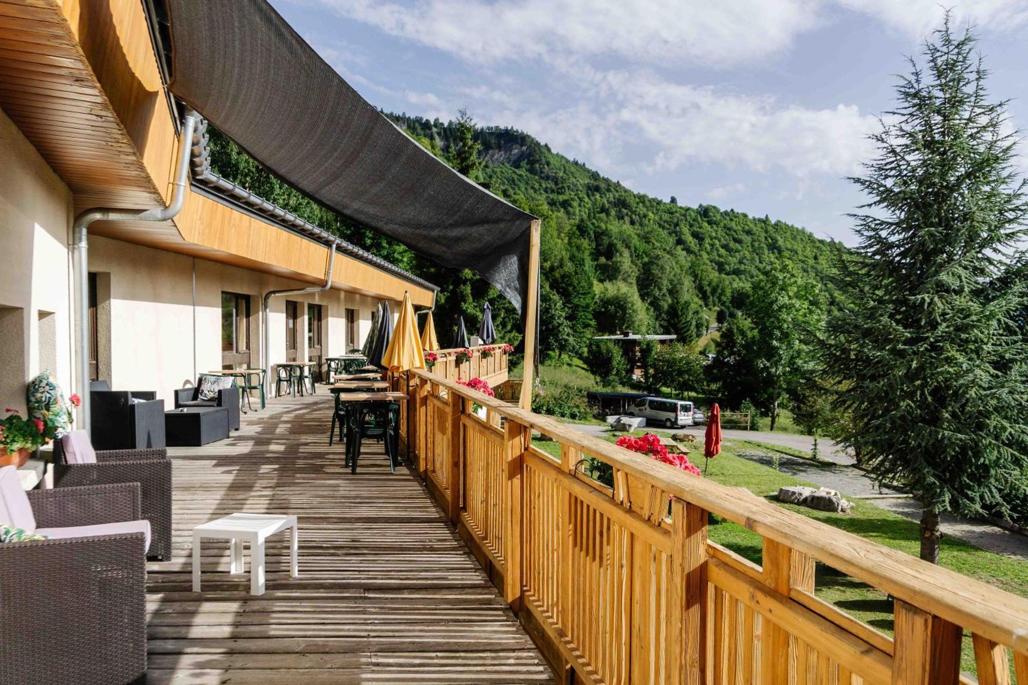 Village Vacances Atc Routes Du Monde Saint-François-Longchamp Eksteriør bilde